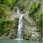 Что посмотреть в Сочи посетить змейковские водопады